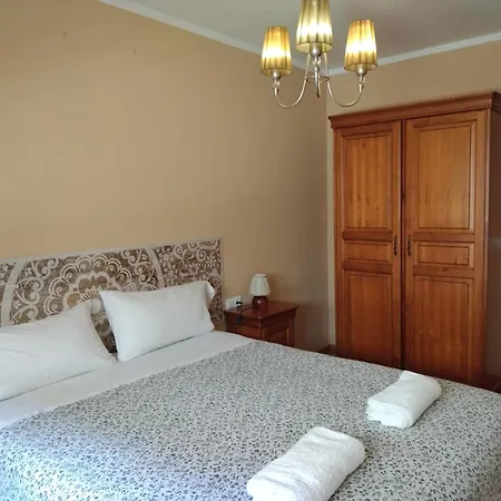 Atur Apartment *
